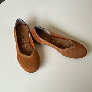 Rothy’s flat rounded toe